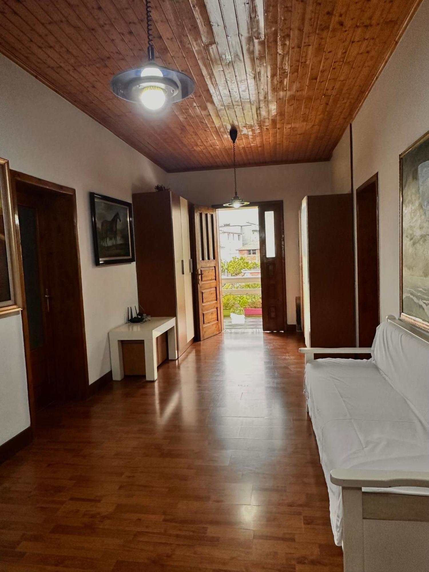 Hostel Grande House ติรานา ภายนอก รูปภาพ