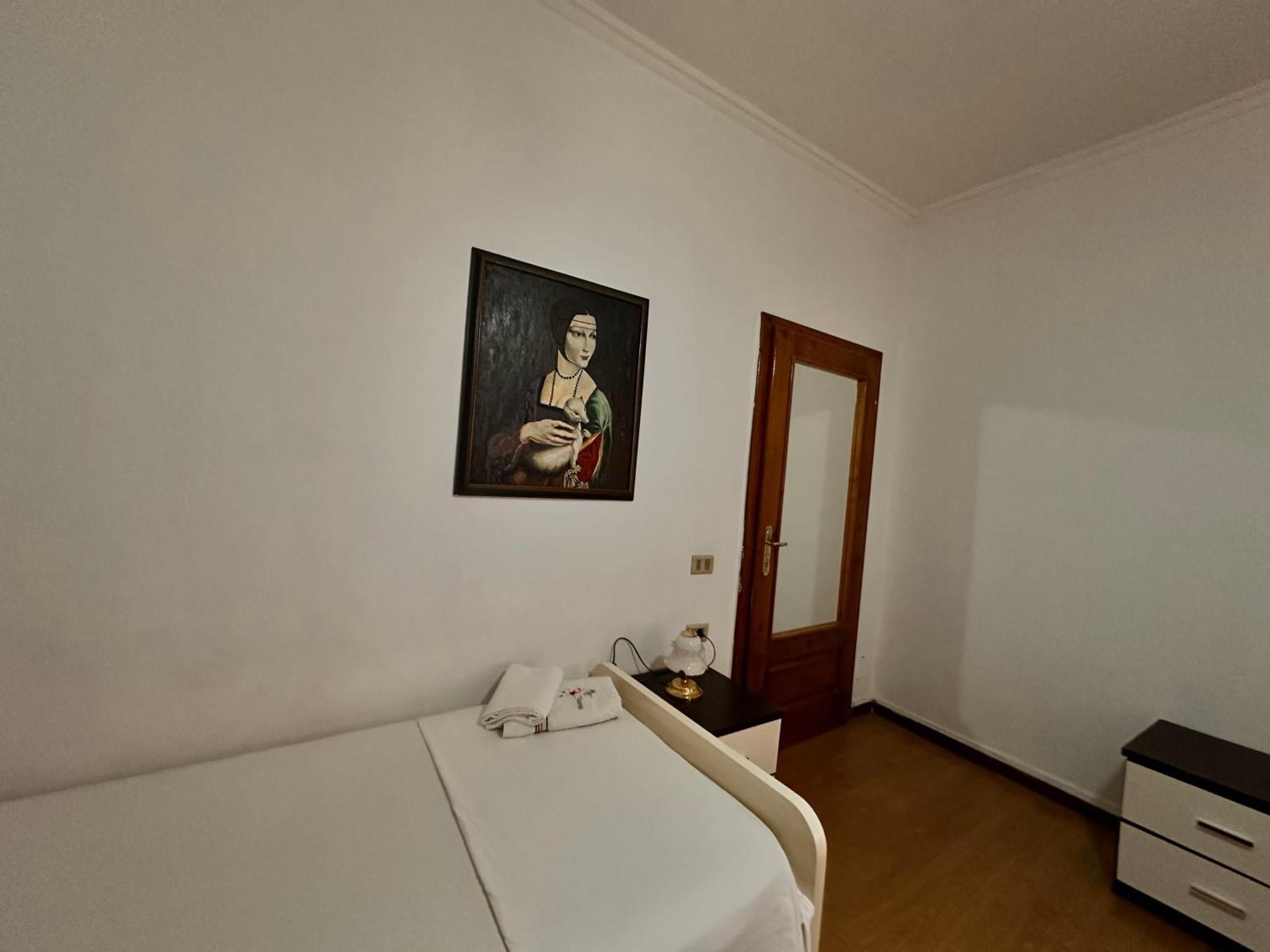 Hostel Grande House ติรานา ภายนอก รูปภาพ